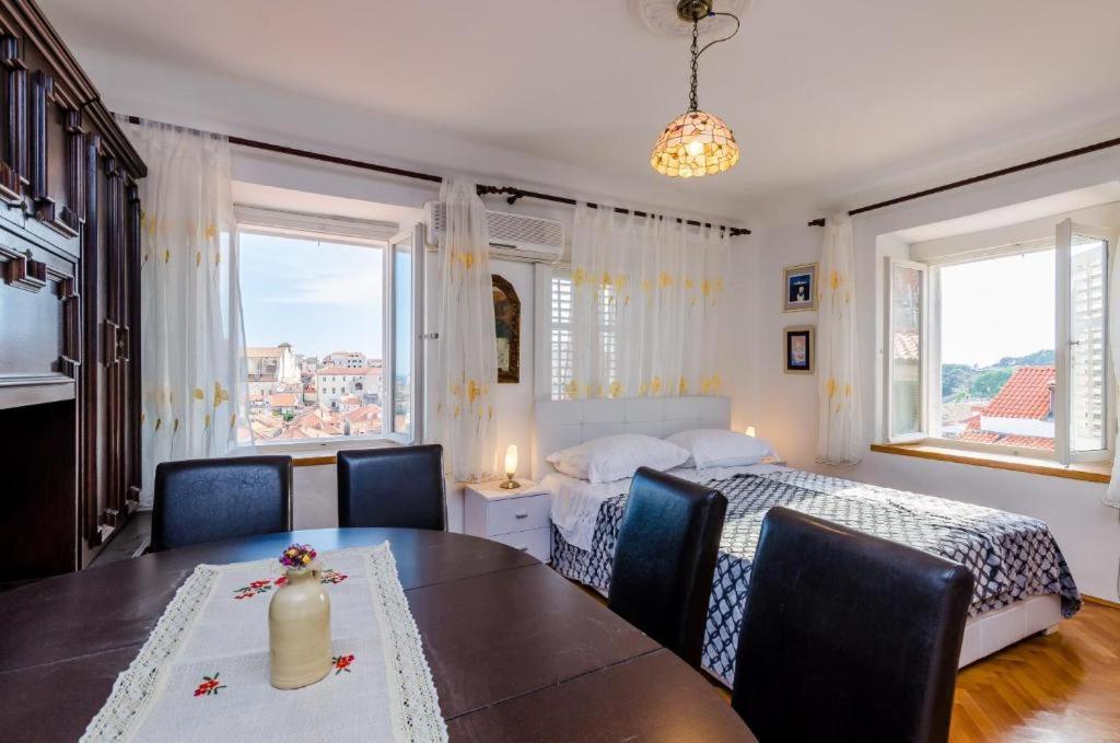 Apartment Ivona Dubrovnik Bagian luar foto